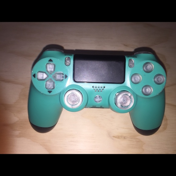 Ps4 controller custom - Picture 6 of 8